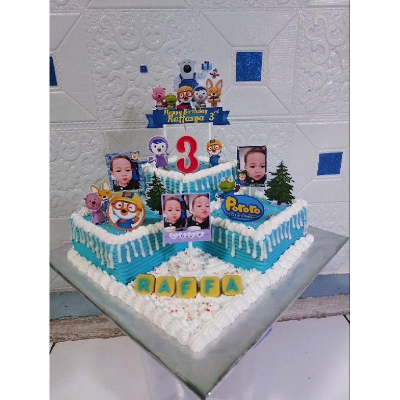 

kue ulang tahun tingkat/kue ulang tahun pororo/kue ultah tingkat sudut