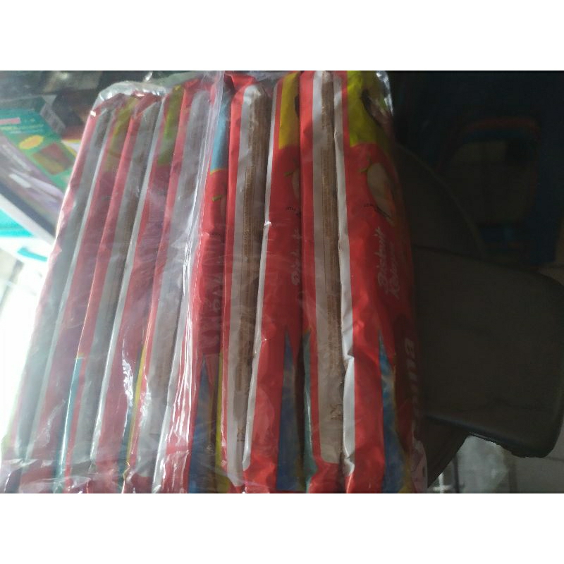 

BiskuitKelapaisi10bungkus