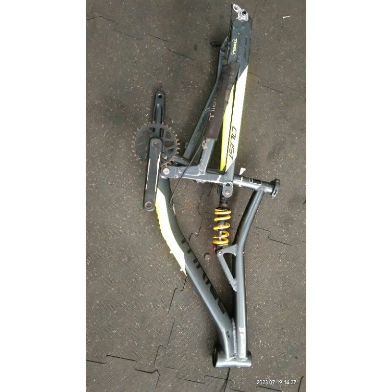 frame thrill oust 27.5 elite