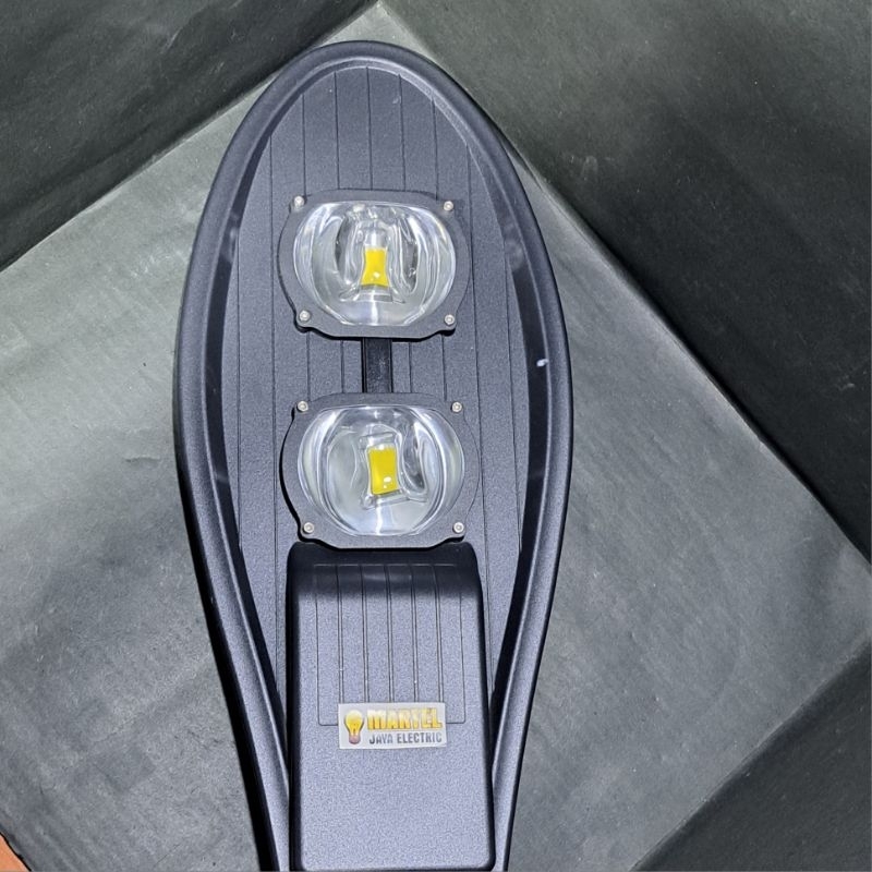 Lampu jalan cobra / lampu PJU / lampu jalan led 100 watt PUTIH