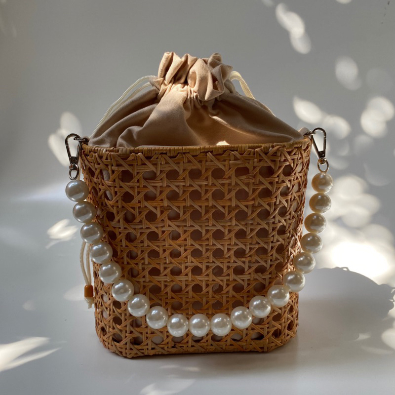 TAS TRUNTUM MUTIARA | TAS JINJING| TAS ROTAN | TAS WANITA | TAS MUTIARA