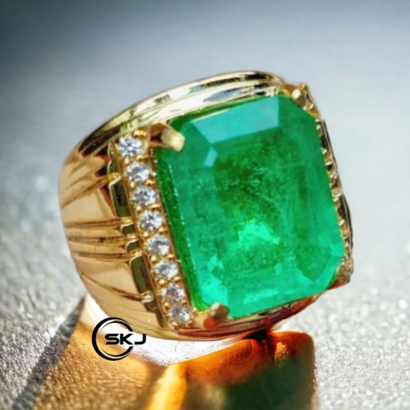 cincin batu zambrud colombia mewah&elegan