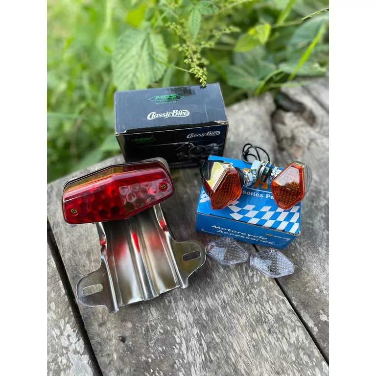 PAKET SET STOPLAMP CB ASSY SET RETING SEIN SEN LAMPU BELAKANG CB SET SEIN LAMPU REM CB 100 CB100 SET