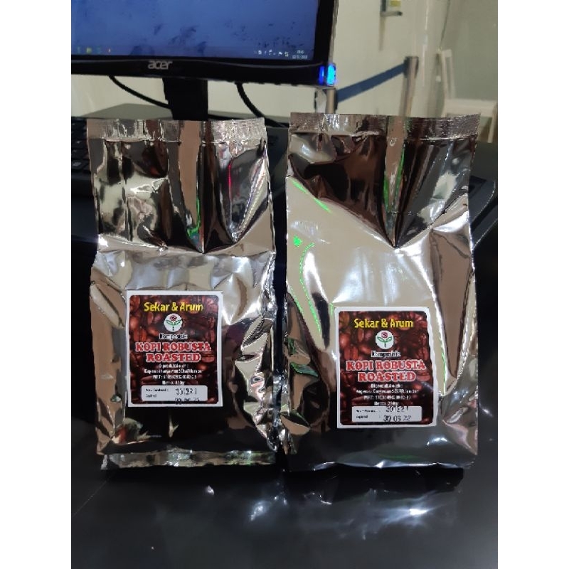 

Kopi Robusta Sangrai kemasan 500gr by Puslit Koka Jember