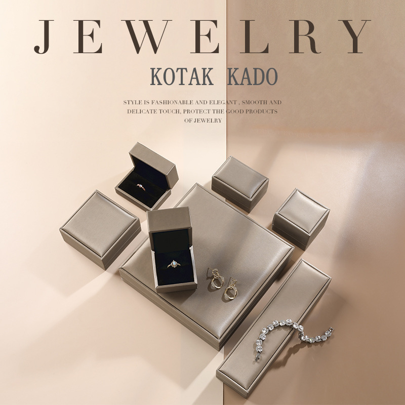 

kotak kado /kotak cincin/kotak kalung