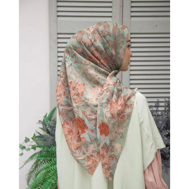 Adeline Scarf Heaven Lights