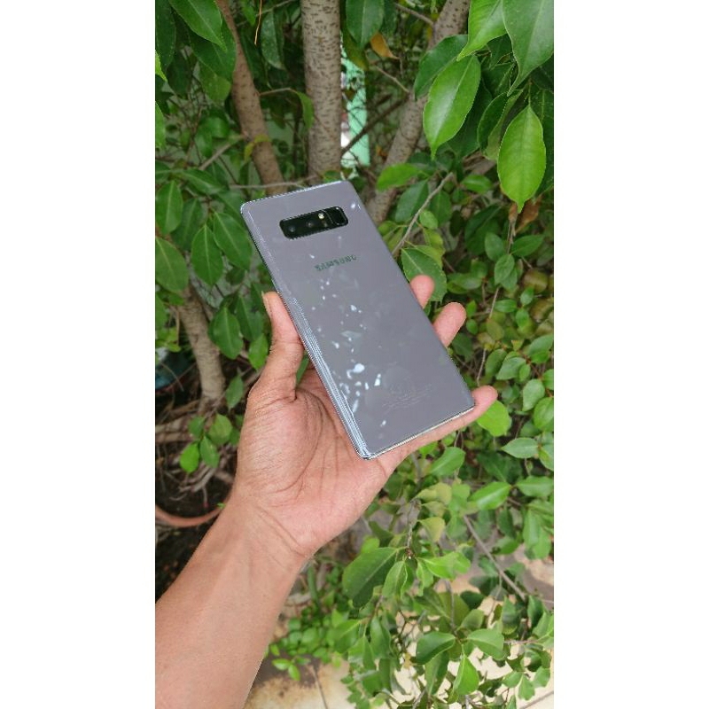 Samsung Galaxy Note 8 SEIN Mulus 98% Minus Sedikit