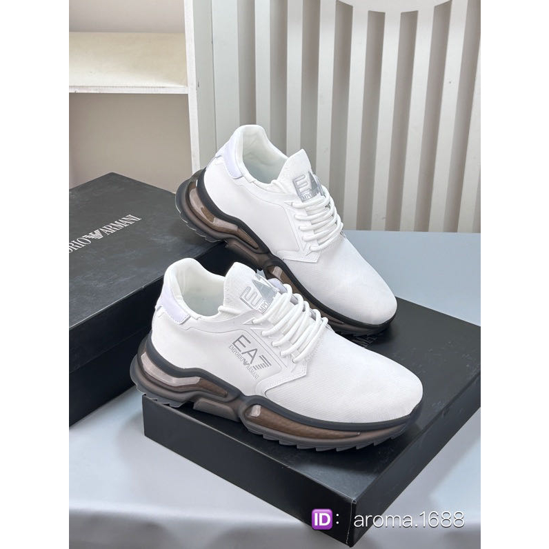 Armani's new lightweight sports men's shoes Men's casual shoes