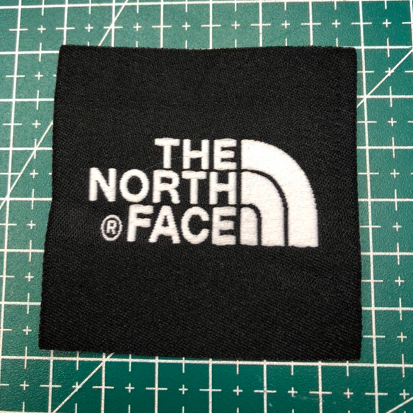 

THE NORTH FACE LABEL WOVEN RAJUT BORDIER SUPER PREMIUM CO 1X DI KIRIM 600PCS