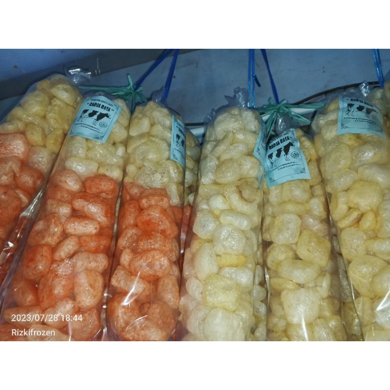 

KERUPUK KULIT /KRUPUK RAMBAK