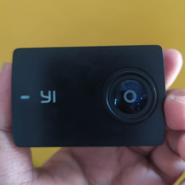 Kamera YI Discovery Action Cam Mulus - Hitam - Garansi