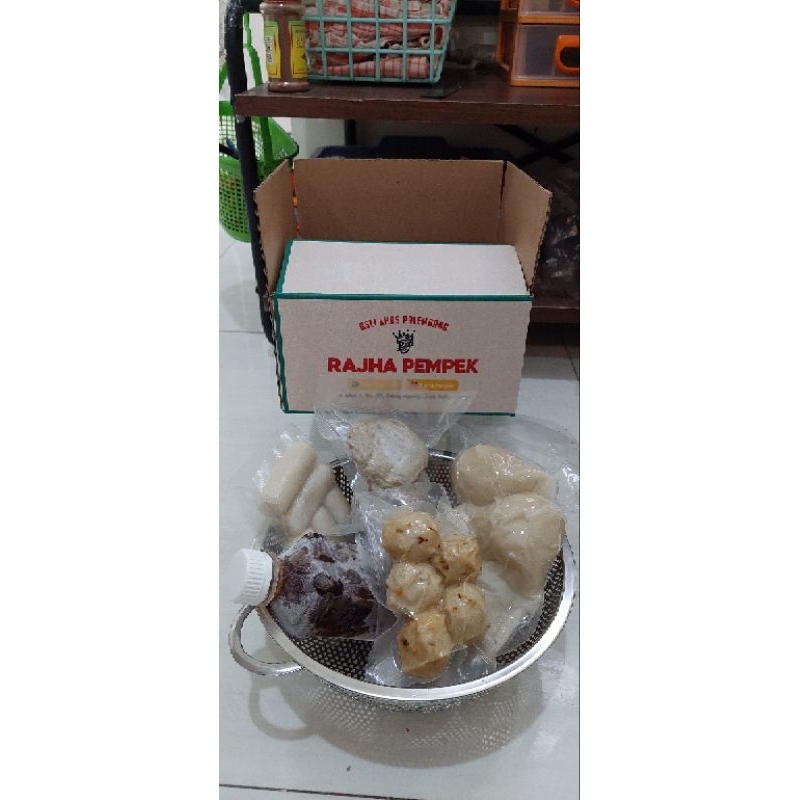 

PAKET PILIHAN 155K PEMPEK IKAN TENGGIRI