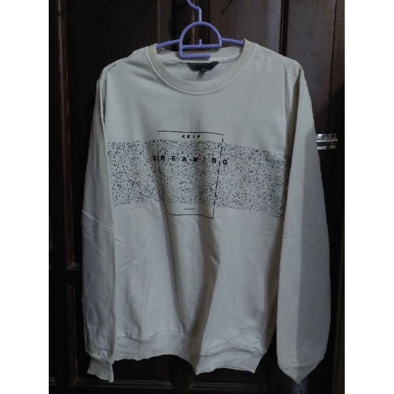 Sweater Details