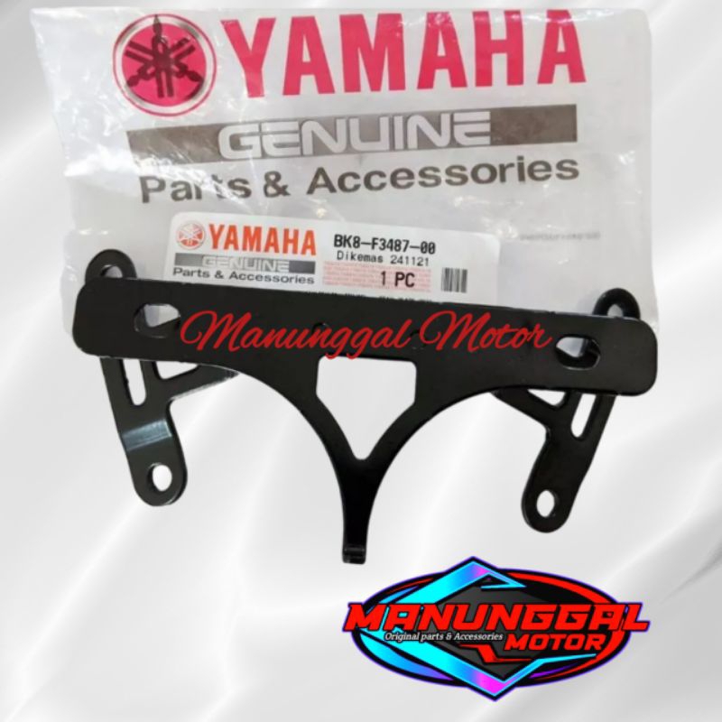 Bracket dudukan Plat nomor depan All New Vixion R 150 155 BK8-F3487-00 Original Yamaha