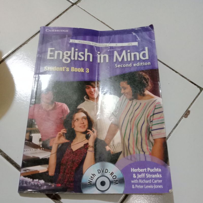 ENGLISH IN MIND BOOK 3