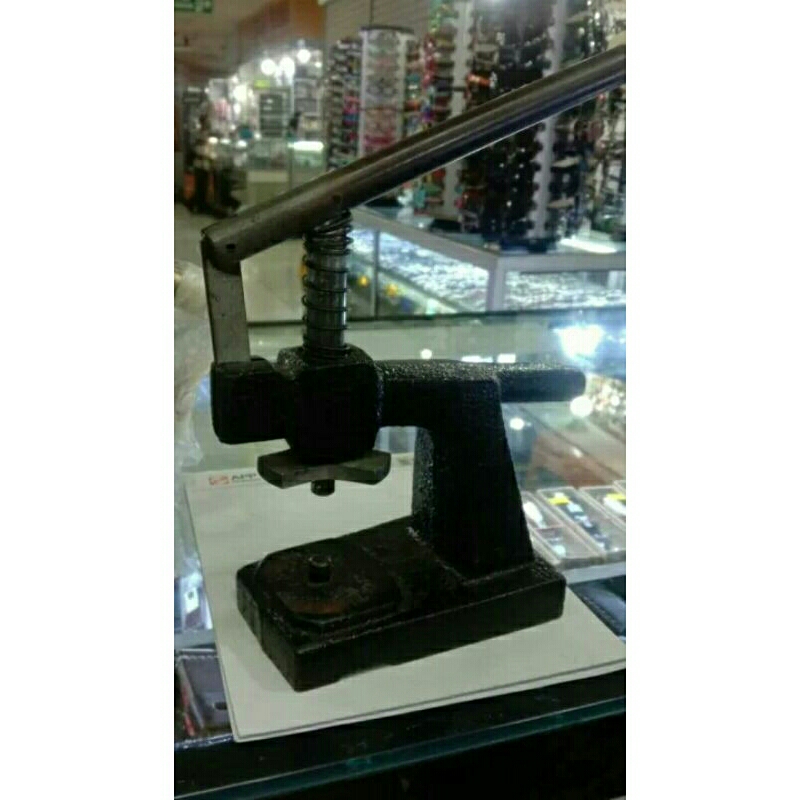 alat servis jam tangan alat press jam tangan