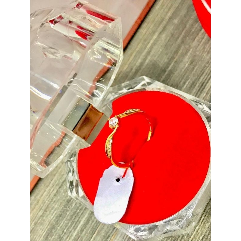 cincin xuping mata putih