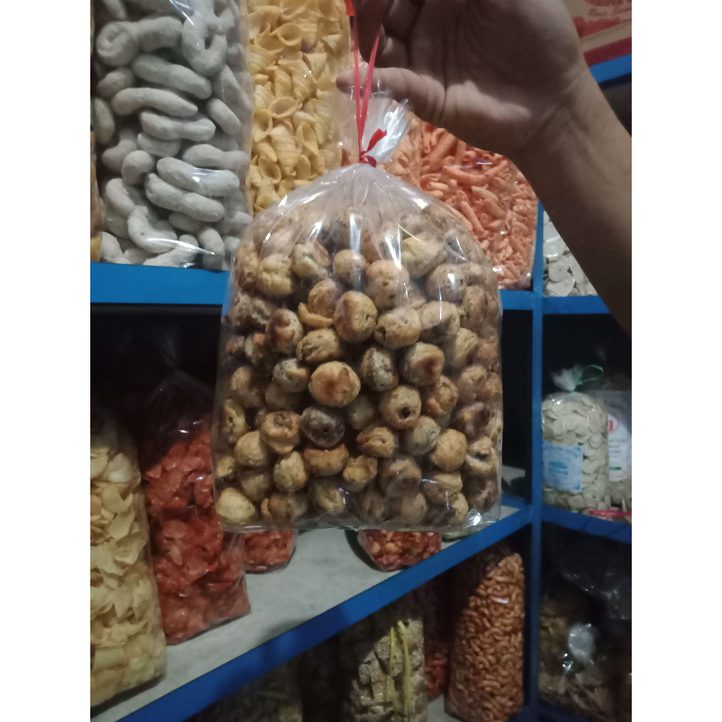 

SUS COKLAT 250gr/500gr/1KG/ SUS KERING ISI COKLAT / SUS COKLAT GG / SUS COKLAT LUMER/SOES KERING COKELAT/SOES ANEKA RASA/CEMILAN KILOAN