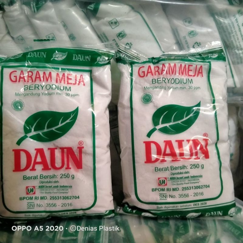 

Garam Meja Beryodium Cap Daun 250 Gram