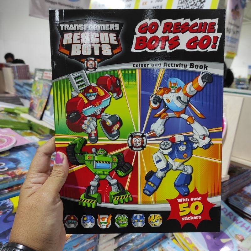 BIG BAD WOLF ■ TRANSFORMERS RESCUE BOTS COLOUR AND ACTIVITY BOOK: GO RESCUE BOTS GO - BUKU AKTIVITAS