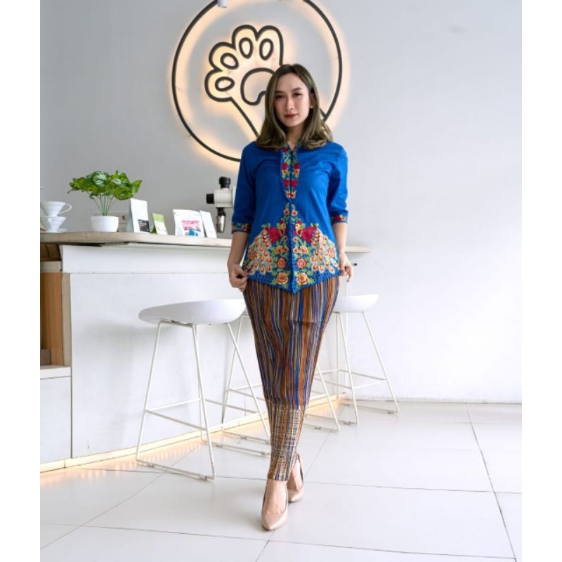 SET KEBAYA ENCIM BORDIR LENGAN 7/8 / KEBAYA ENCIM KARTINI / KEBAYA ENCIM TRADISIONAL