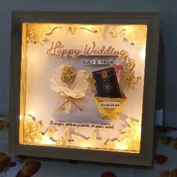 Mini Bouquet Dried flower + Gold leaf in Frame 3D Kado Nikah Ultah Anniversary