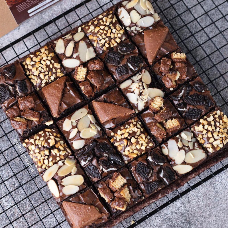 

Brownie mixtopping