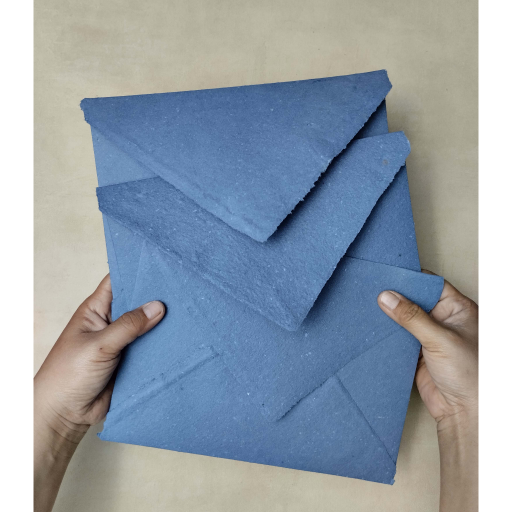 

BlueEnvelope: Amplop C5 Warna Dark Rose Blue yang menawan