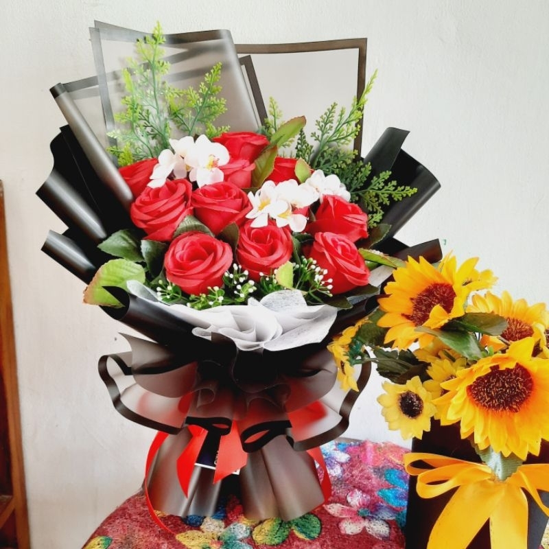 BUKET BUNGA WISUDA/BUKET BUNGA TUNANGAN/BUKET BUNGA