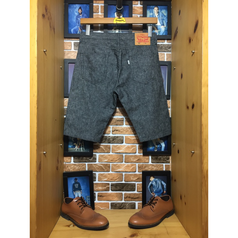 Levis Chino 505 Size 30