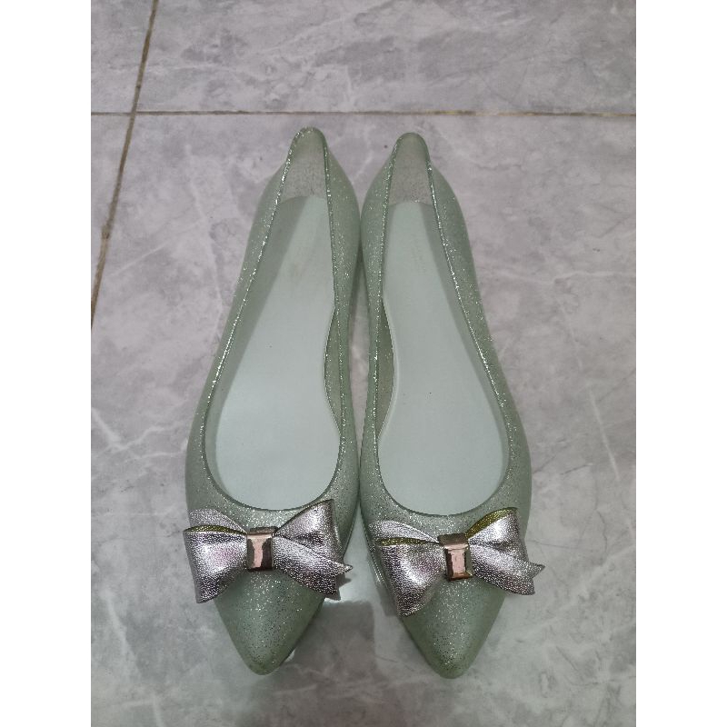 Sepatu jelly Urban&co