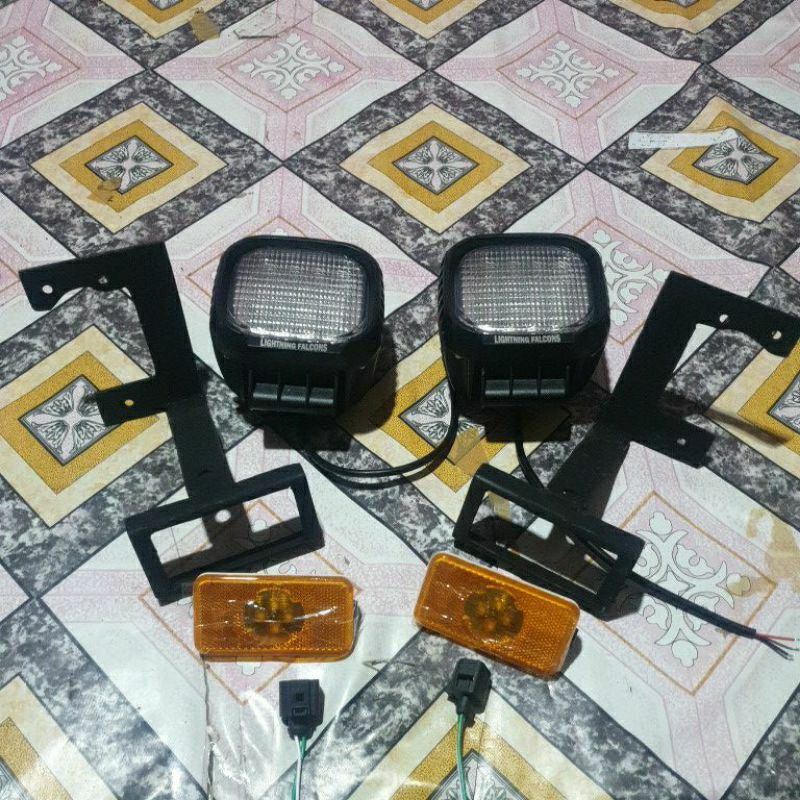 1 set tangkai spion ragasa lengkap dengan lampu sorot nya