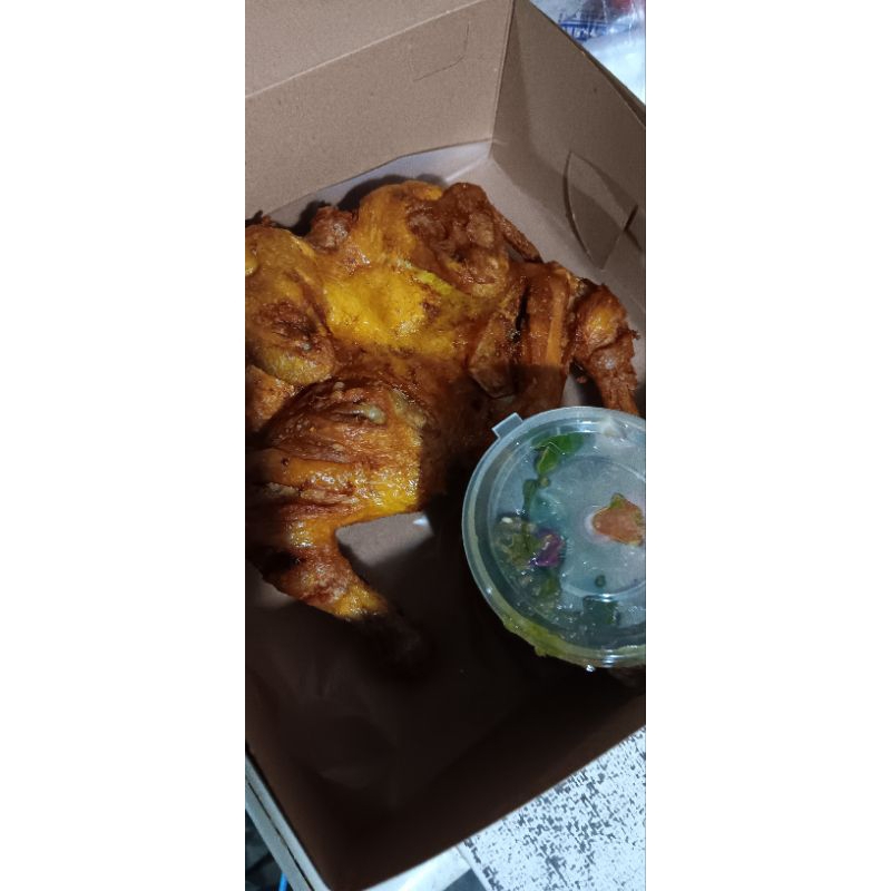 

Bekakak Ayam Goreng Dengan Sambal Pecak