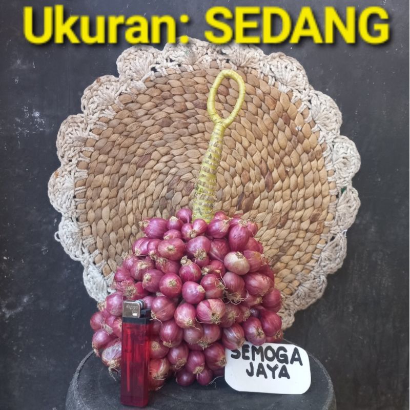 

1 Kg Bawang merah Untingan "SEDANG" BERKUALITAS, Bawang merah Pocong, Bawang merah Gintelan, Bawang merah Ontengan. Brambang. Red Onion