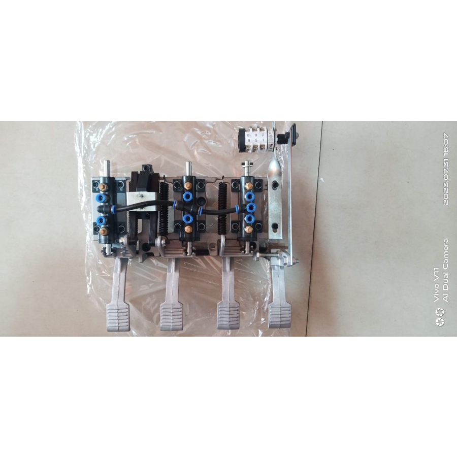 sparepart pedal tyre changer bukaan ban/pedal 4 kaki tyre changer/sparepart pedal tyre changer 4 kak