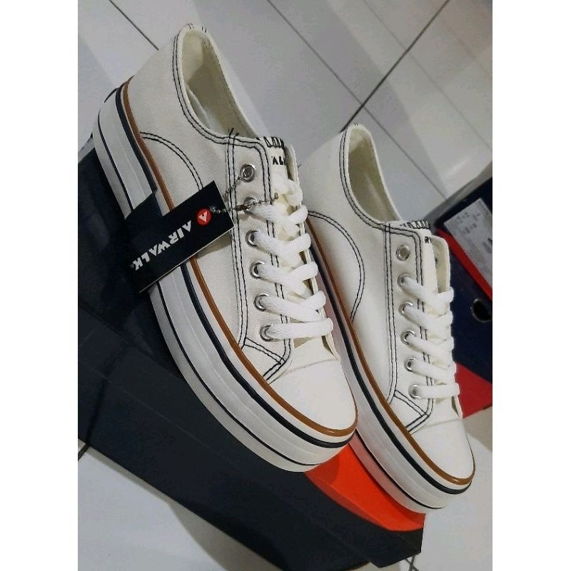 Airwalk Torrence sepatu airwalk original putih size 40