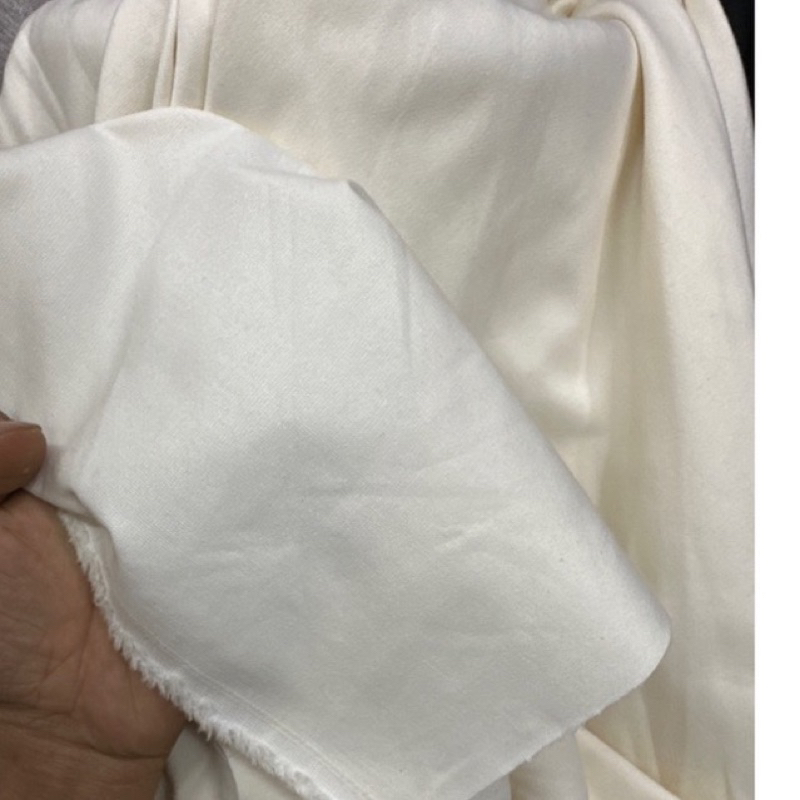 kain bludru katun tebal putih bw ( harga per meter )