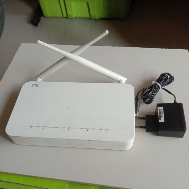 Modem Zte F609 bekas