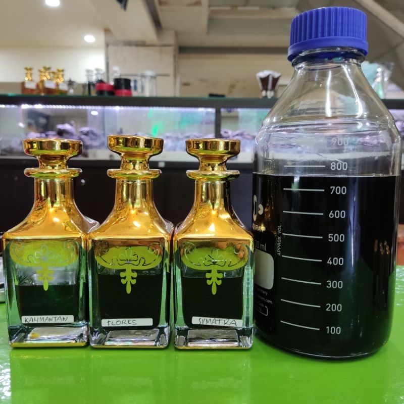 minyak gaharu asli, kemasan 3ml pure, gaharu kalimantan, gaharu sumatra, gaharu flores,gaharu lombok