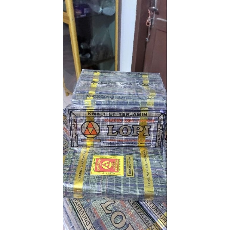 Kain Sarung Lopi 4000/Sarung pengantin/mandarhela/sarung