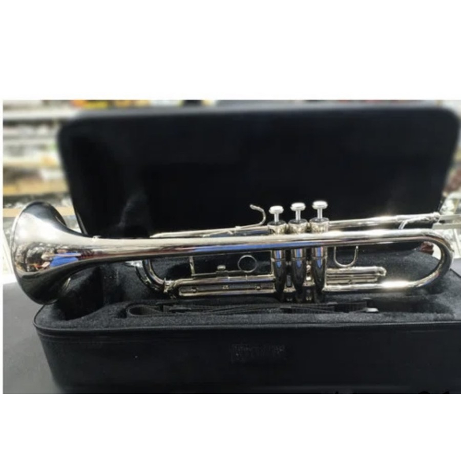 Trumpet Knight / Trompet / Terompet Knight JBTR-300N plus Hardcase