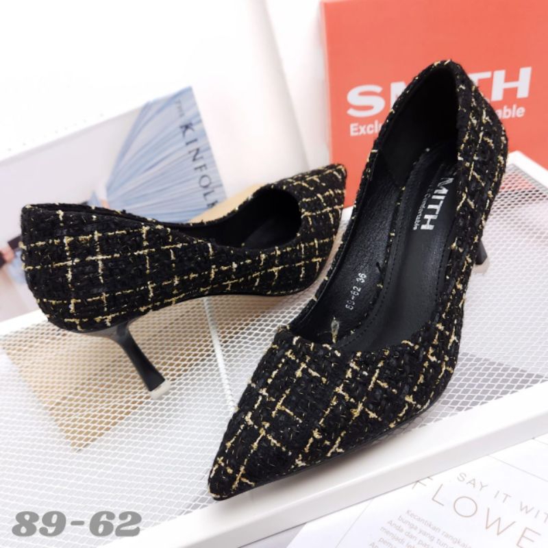 HIGH HEELS MOTIF kotak hitam 7cm