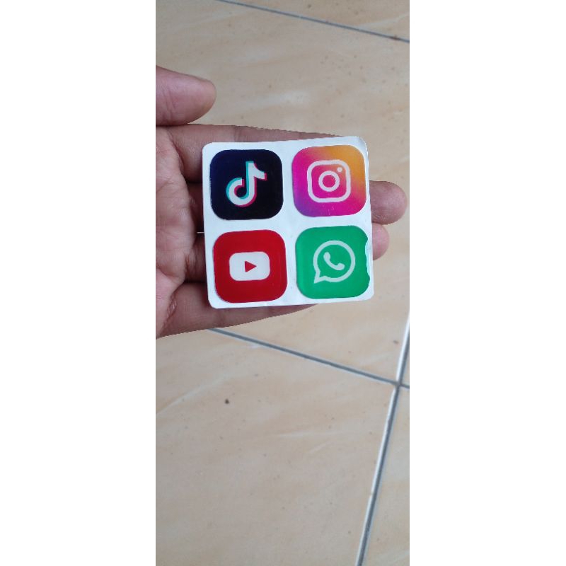 

stiker timbul logo sosmed