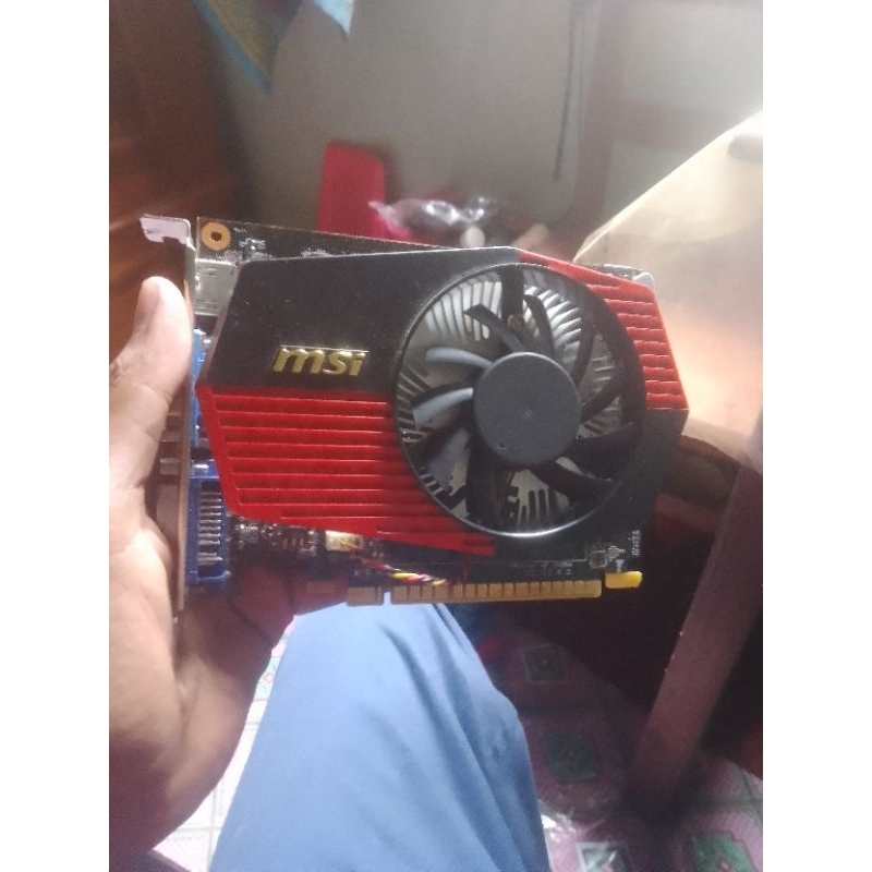 vga gt 430 1gb ddr3 64bit direx 11 minus artefak