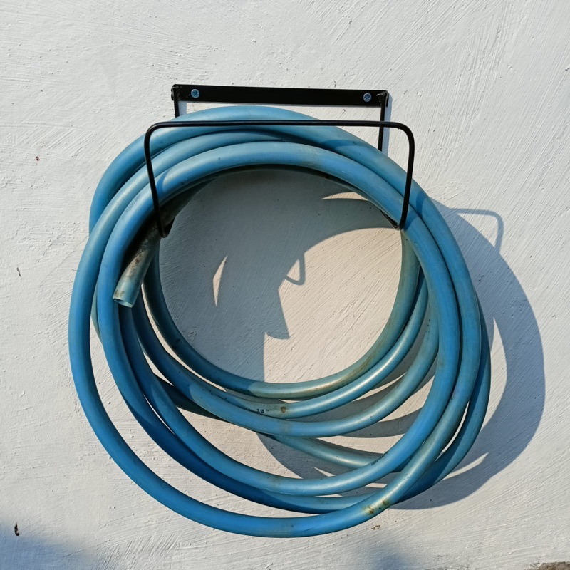 gantungan selang air (Kotak) bahan besi ❗️free baut fisher❗️