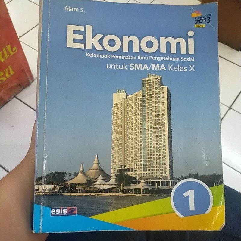 Buku Ekonomi kelas 10 SMA Esis Erlangga Revisi
