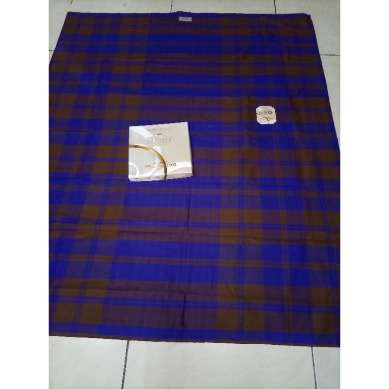 sarung tenun special KDT (kotak dua tropong)#motif BHS kdt