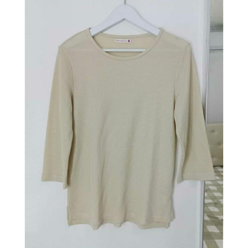 Kaos wanita panjang - cream