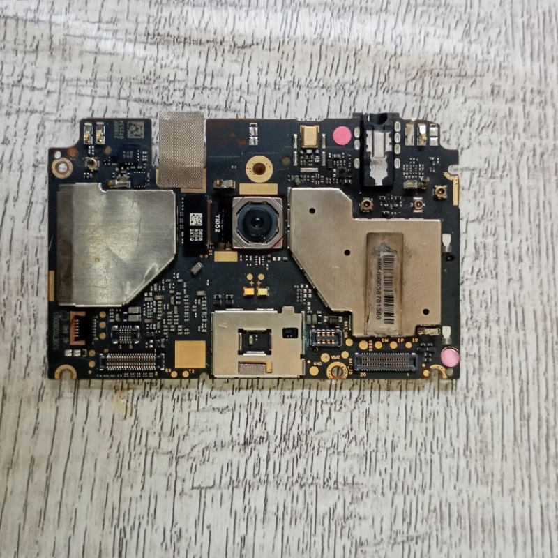 Mesin Redmi 5 Plus RAM 3/32 kondisi Mati/Matot