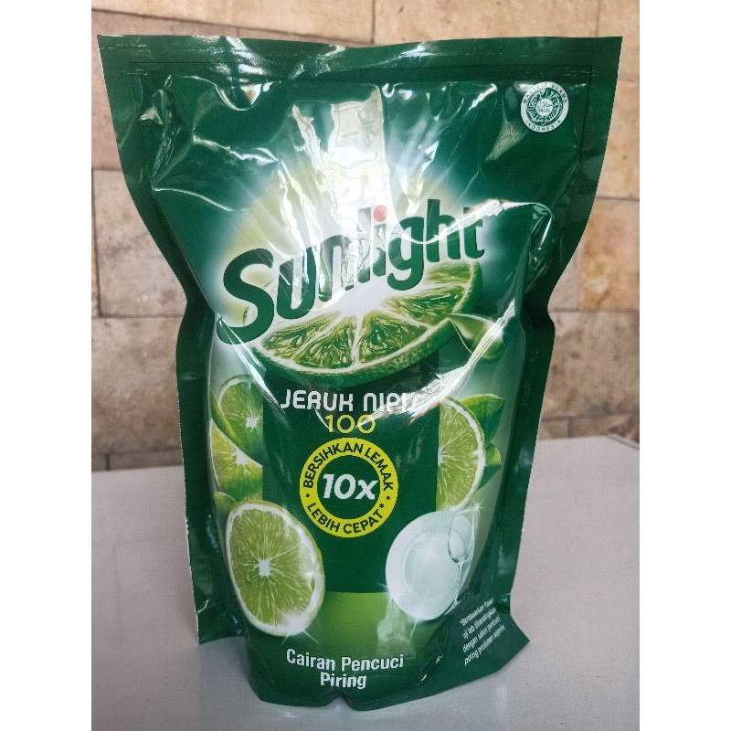Sabun cuci piring sunlight 1.5liter
